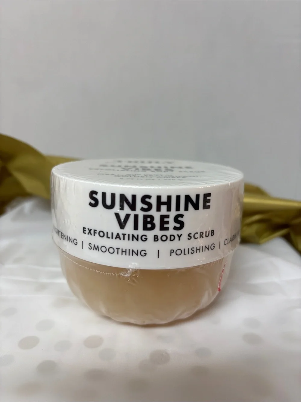 TRULY Beauty (5 piece bundle). NWT